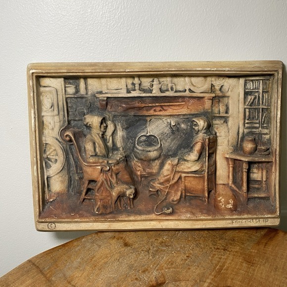 The Unbranded Brand Other - Vintage 3D Molded Wall Plaque Friendship Ceramic